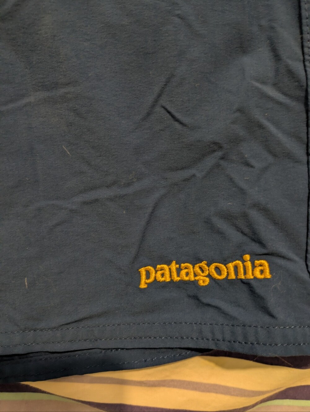 Patagonia Men's/Unisex Royal Blue w/ Gold Accents Swim Trunks- 33 - Picture 6 of 7
